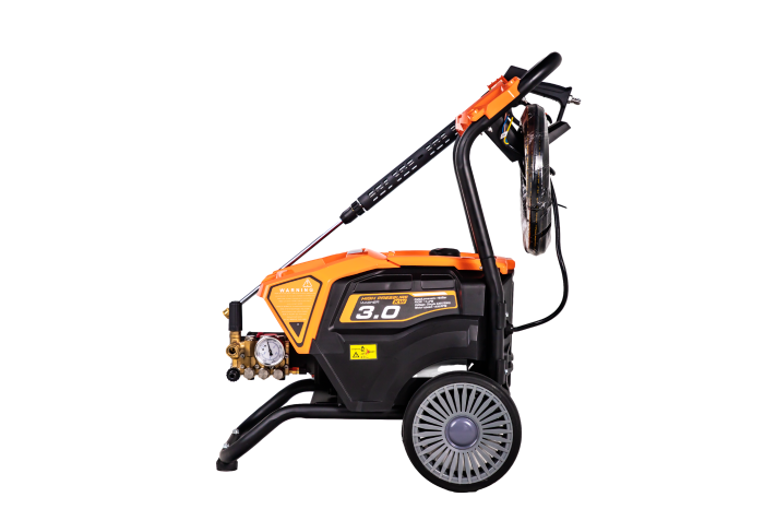 MÁY RỬA XE CAO ÁP – GIẢI PHÁP VỆ SINH HIỆU QUẢ CHO MỌI GIA ĐÌNH & CÔNG VIỆC