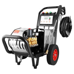 Máy Rửa Xe Cao Áp KAW – Hiệu Suất Vượt Trội Với Màn Hình Kỹ Thuật Số Thông Minh